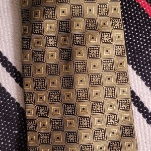 Beautiful hand made silk tie